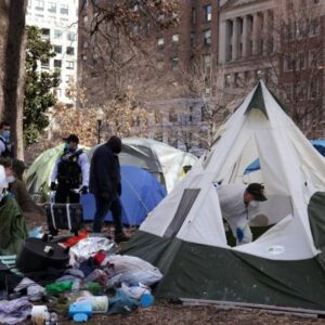 trumptan washingtondaki evsizlere derhal burdan tasinin QIR7UCmn