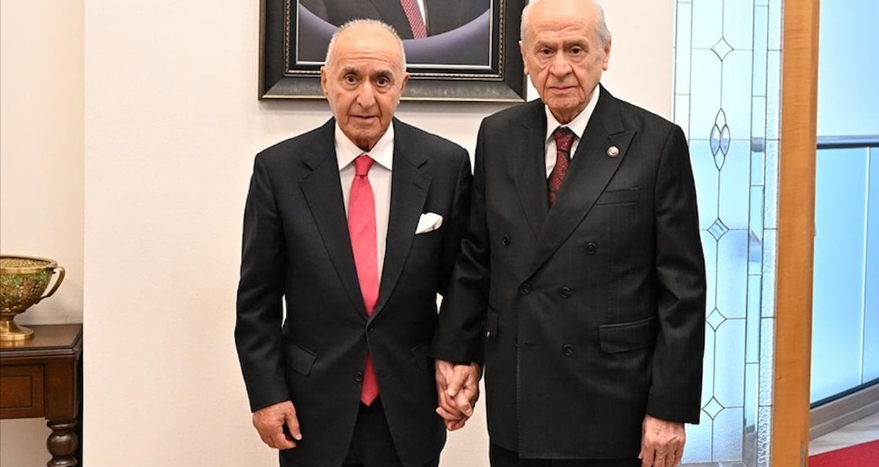 hikmet cetinden dikkat ceken cikis chp mhp koalisyonu cok basarili olur eaviMECp