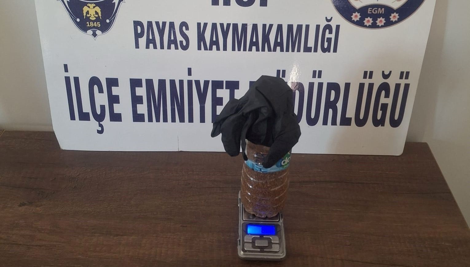 pet siseden uyusturucu cikti JiKk6yUG