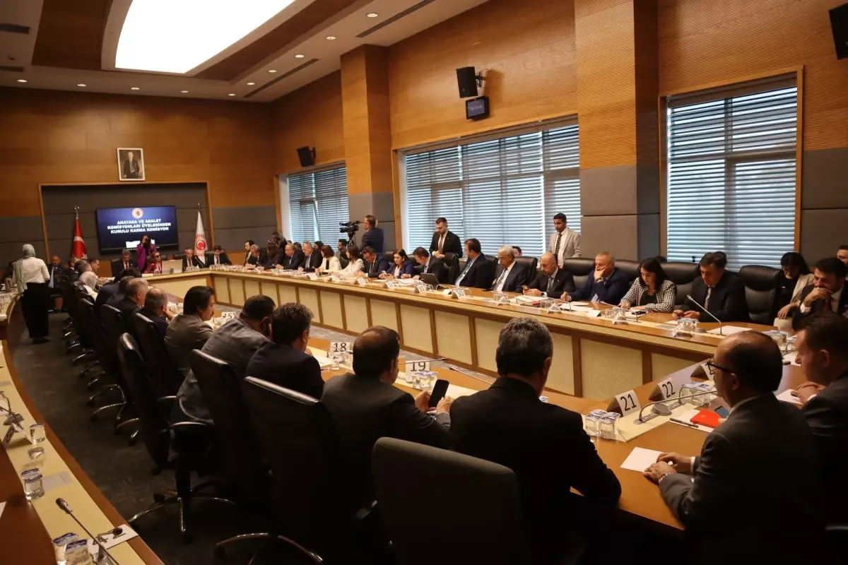 karma komisyon hsk uyeligi icin 3 aday belirledi z1RnZlIj.jpg