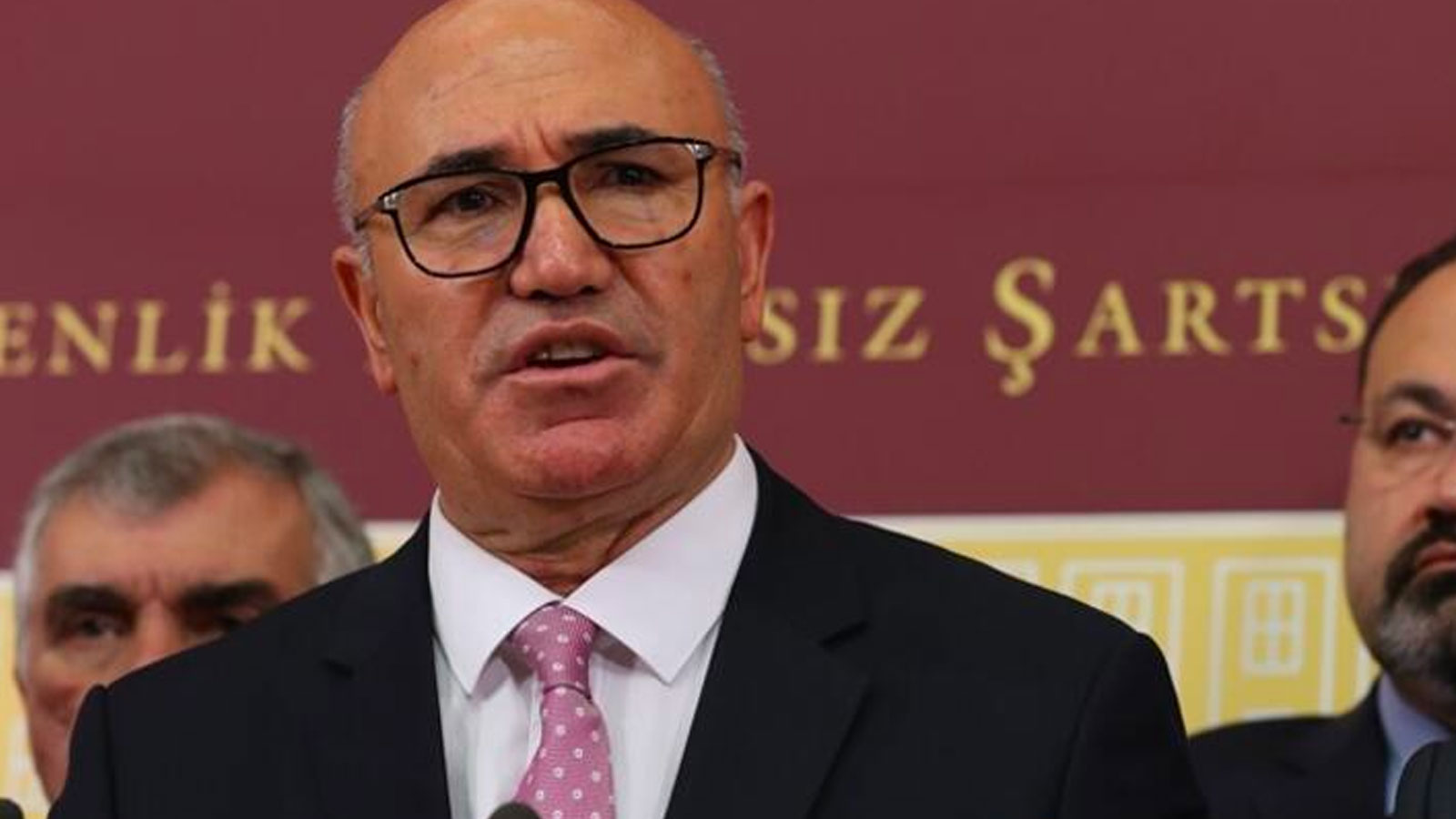 mahmut tanal chp iktidarinda turkiye esit onurlu guclu bir avrupa ulkesine donusecek qQ3fMKGj.jpg