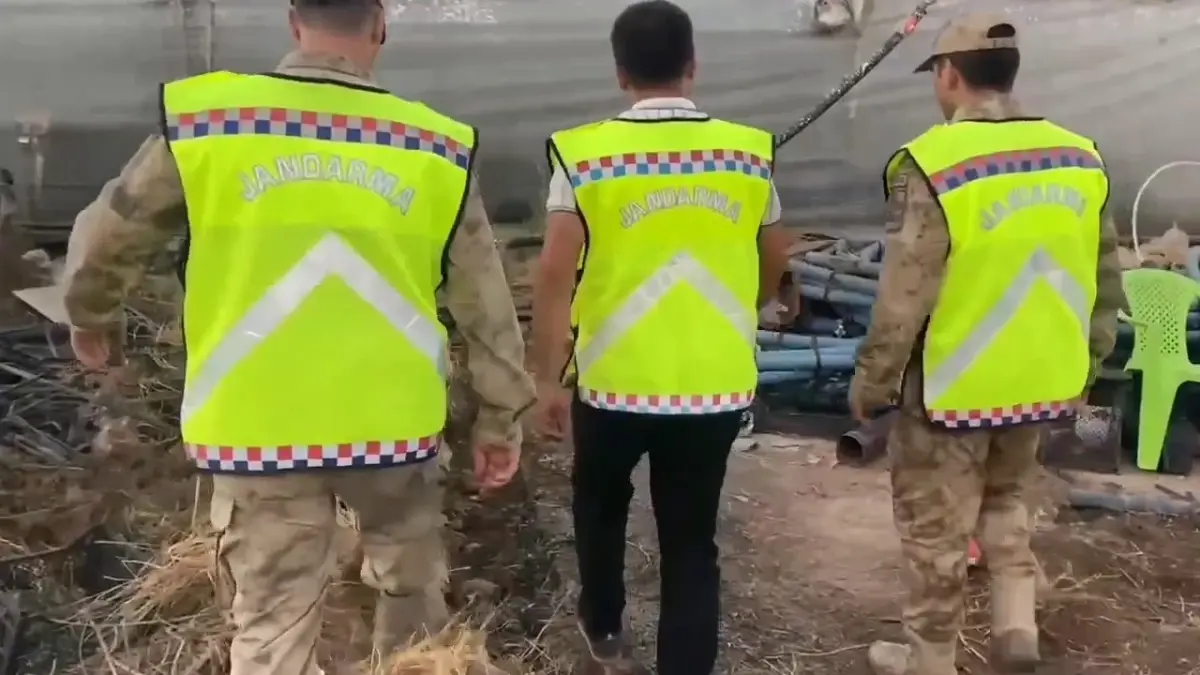 mardinde tarihi eser kacakciligi operasyonu IGBVcBaP.jpg