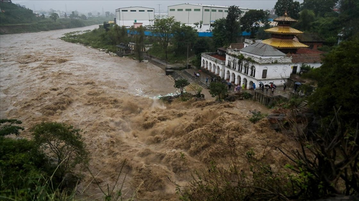nepaldeki siddetli yagislarin bilancosu 22 olu 12 kayip xhXRyk8p