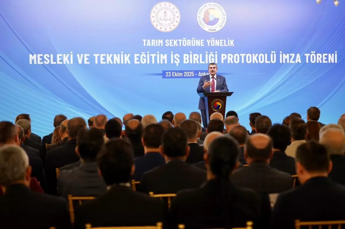 tarim sektorune yonelik egitim protokolu imzalandi 7A8pGRR8.jpg