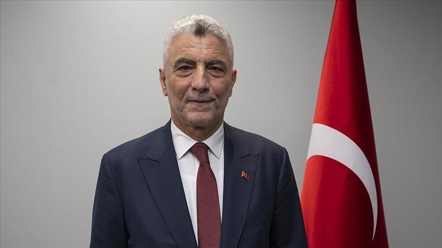 bakan bolat e ihracatta da firmalara destek oluyoruz GmUm3Nci.jpg