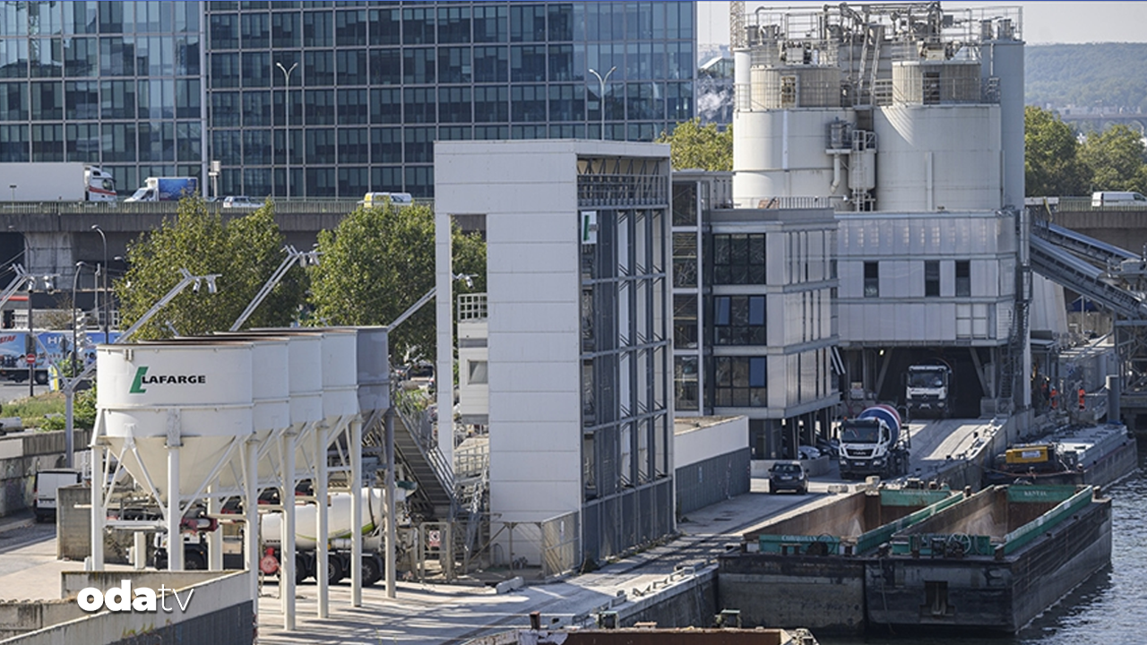 fransanin konustugu isid davasi basladi 1SjzLWCN.png