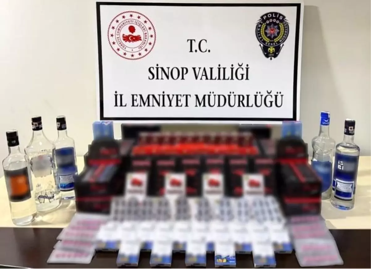 sinopta kacak icki ve cinsel icerikli urunler ele gecirildi RuuuVFkC.jpg